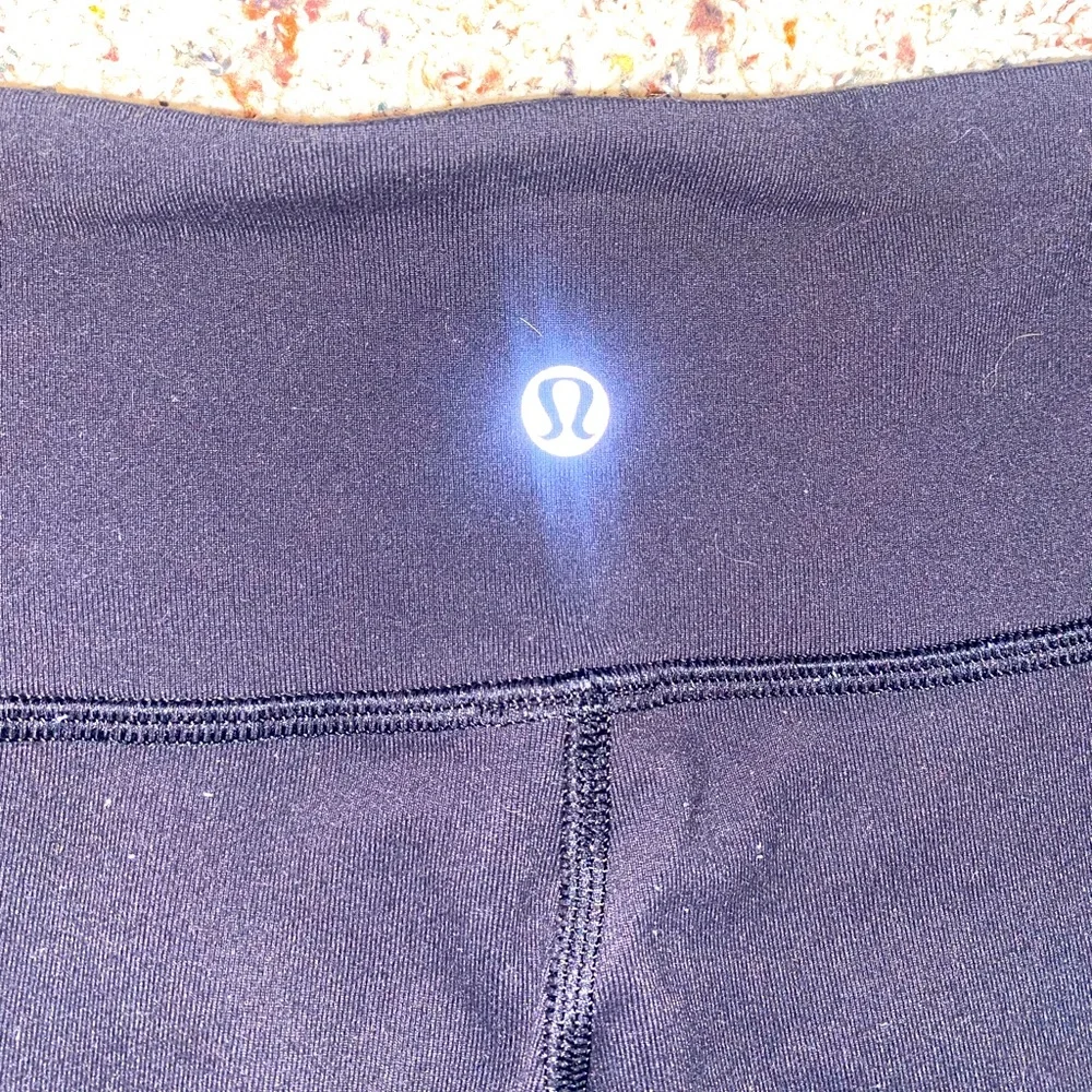 Lululemon quarter length leggings - Picture 3 of 3